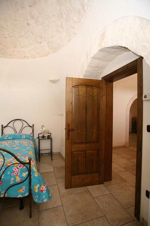Trulli Convertini Locorotondo Exterior photo